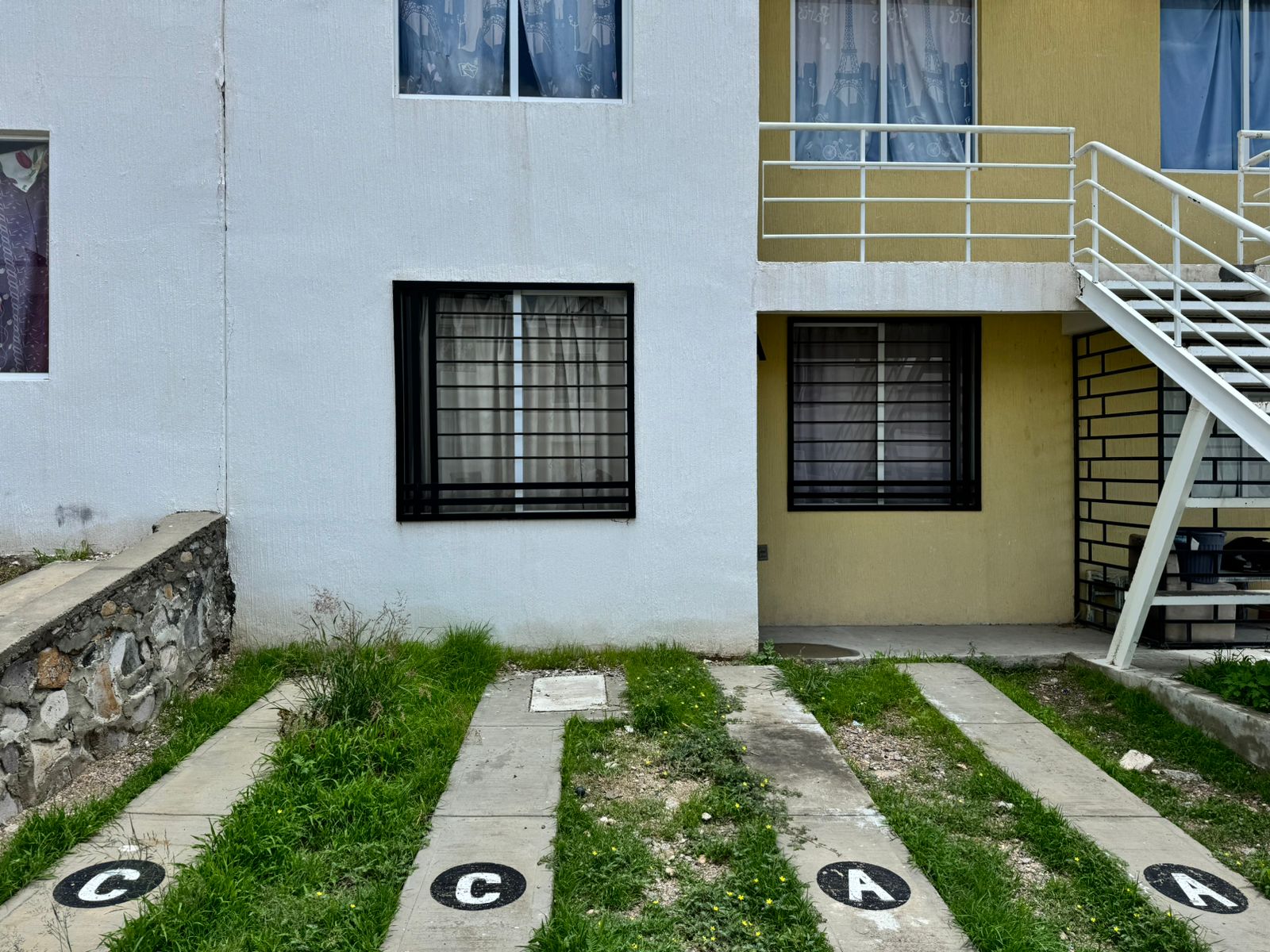 CASA DUPLEX PUERTA DORADA